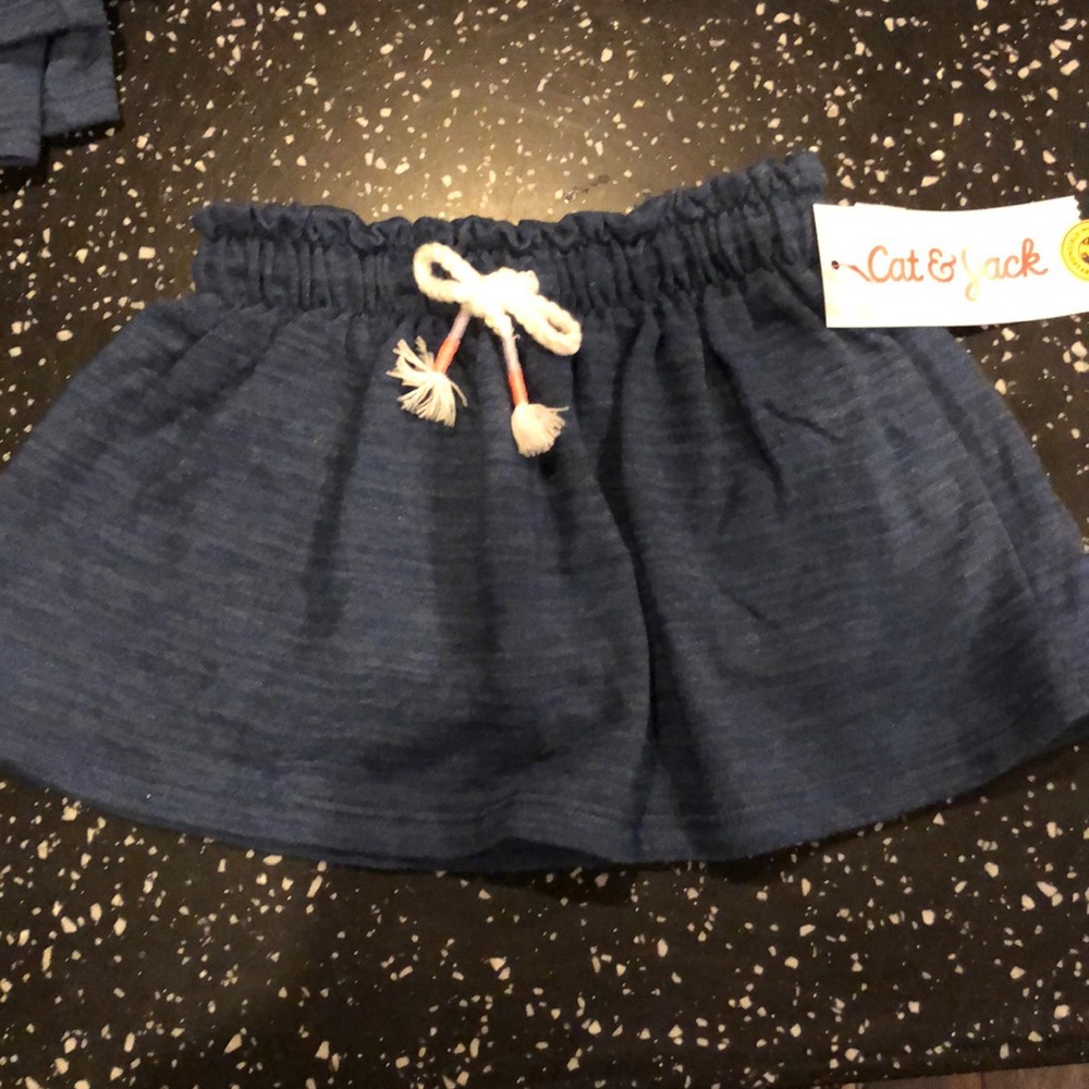 NWT Cat & Jack blue skort